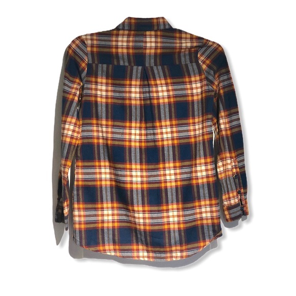 🍁🍂 Navy Plaid Button-Down Shirt Long Sleeve - Picture 2 of 4